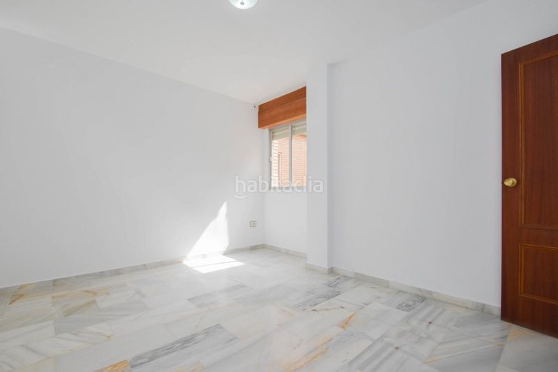 Foto e99bdee5-0466-46ef-8038-394bfe3cb629. Duplex in calle alcazaba 6 in San Antón Armilla