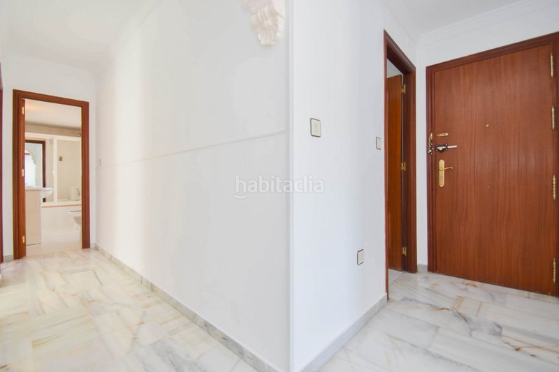 Foto f0a37107-45b2-4802-8f35-3694e4646821. Duplex in calle alcazaba 6 in San Antón Armilla