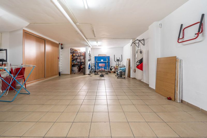 Foto 412305b2-ebaf-481c-ba0b-962cd6c11bcc. Casa a calle ocho de marzo 92 a San Miguel Armilla