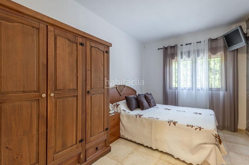 Foto 184590d7-5459-4aa3-a02b-aee7a0c81710. Masia a avenida paraiso 151 a Atarfe