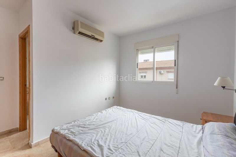 Foto 071d2406-a34f-495b-a640-59940a3861ac. Casa adossada a calle marte 21 a Ogíjares