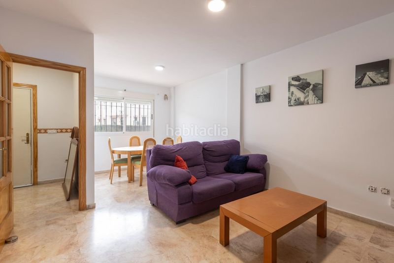 Foto ad1cb540-6072-487f-8312-634a3d013169. Casa adossada a calle marte 21 a Ogíjares