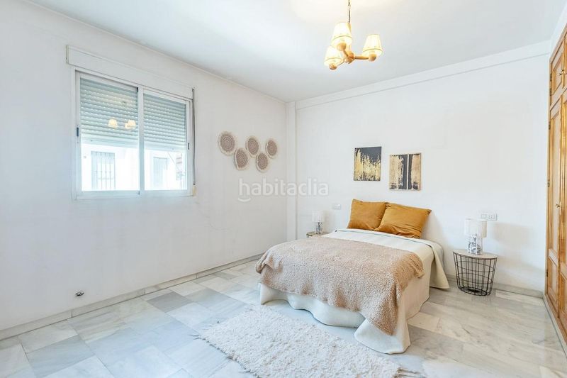 Foto 0bdcf036-e301-4253-b929-63e123a6f392. Casa aparellada a dalia 32 a San Miguel Armilla