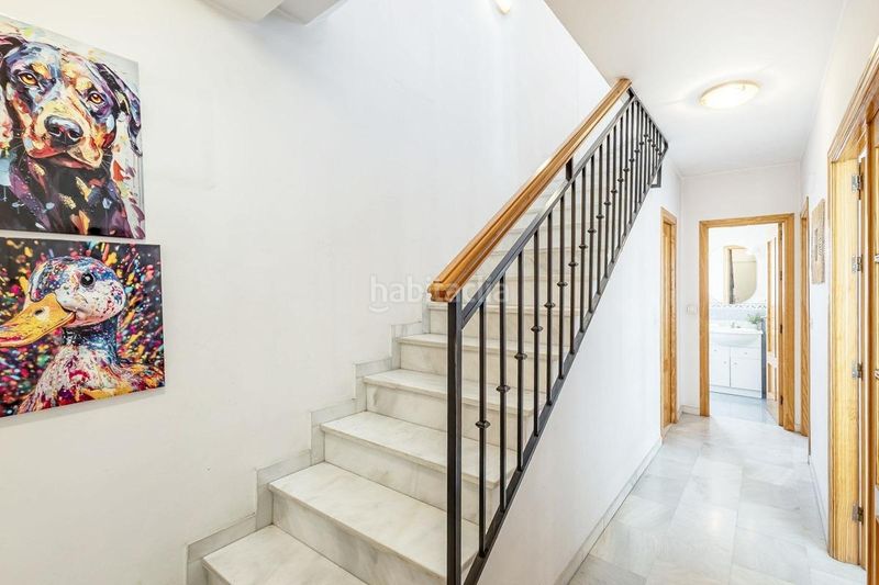 Foto d0caf255-ed95-47b2-96a0-dddddcd0dffd. Casa aparellada a dalia 32 a San Miguel Armilla