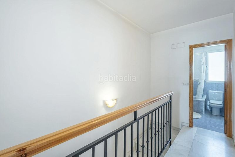 Foto fb445a01-f5bc-4755-a78a-5f97270071cf. Casa aparellada a dalia 32 a San Miguel Armilla