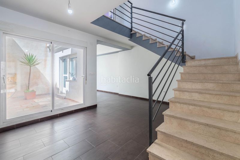 Foto c4bab815-b64f-4d0d-969a-2970282c2325. Casa a calle san fernando 6 a Peligros