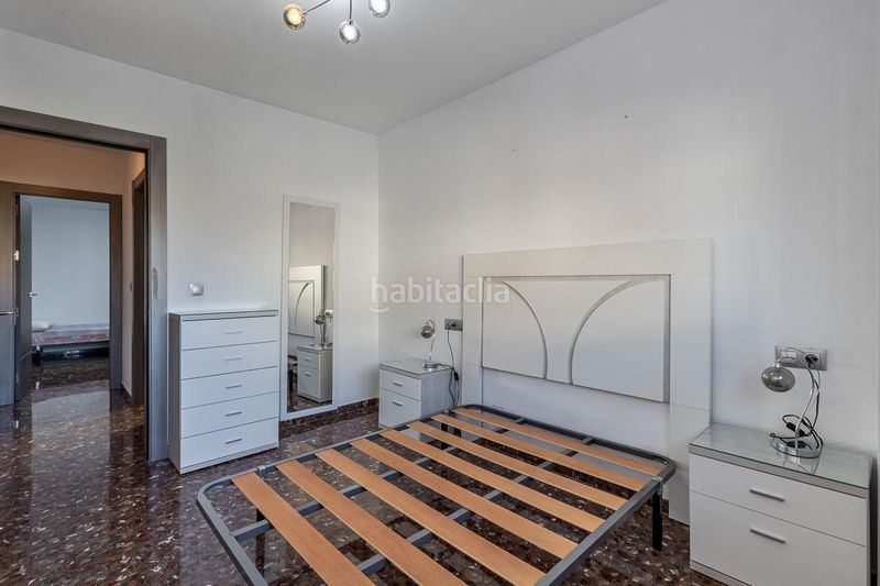 Foto 5ae11d6b-fd2f-4702-a90d-9ae9dbea0ee2. Pis a paris 2 a Albolote