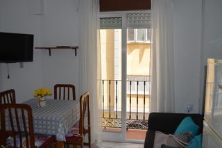Lloguer Pis a Calle calle conde de cifuentes 17. Piso ideal para estudiantes en pleno centro de granada próximo a
