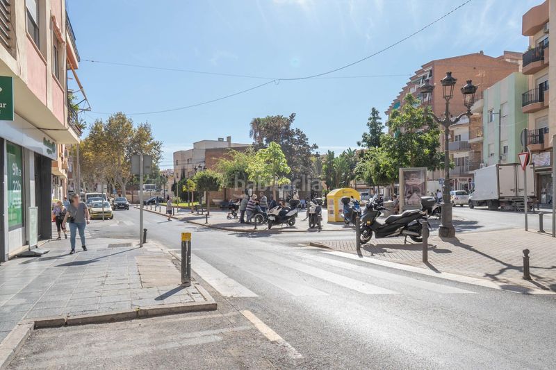 Foto 1fa6d1dd-84e9-47e8-91a7-16e1bf5914d8. Edificio en calle calle rambla de capuchinos 18 edificio en venta en Motril