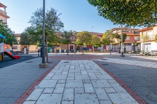 Wohngrundstück  Plaza san luis 1. Estructura en venta en armilla