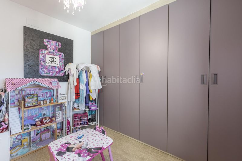 Foto bff3a37b-ad39-4104-a00a-05940a8efb98. Xalet a 12 camino nuevo a Peligros
