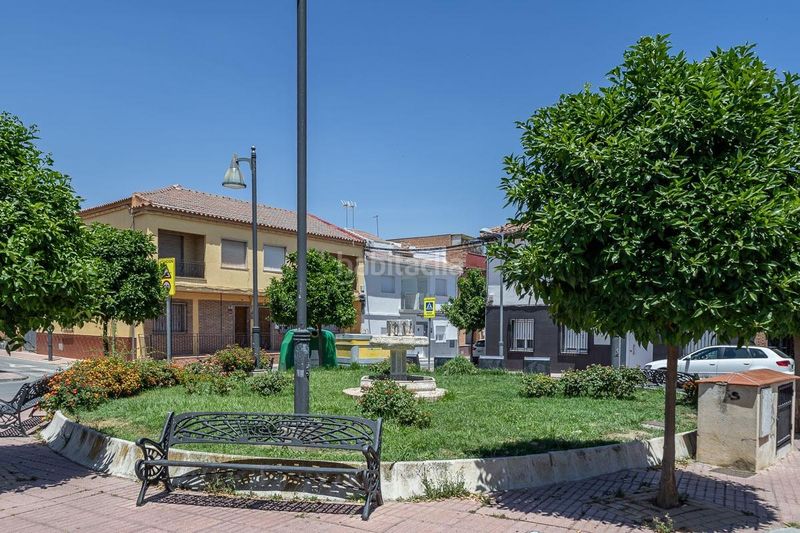 Foto d4efb144-113b-452a-ace8-a30d7b3f30d3. Casa a Avda. De los Ogíjares Armilla
