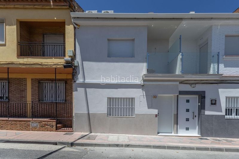Foto fd159df6-088b-449f-abb6-248b12af83bb. Casa a Avda. De los Ogíjares Armilla