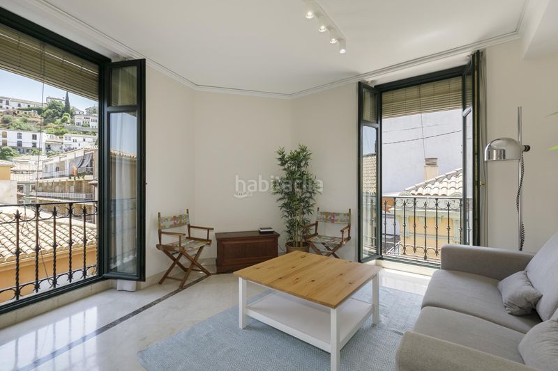 Foto 016a199b-befd-43cb-a132-79ba5e718bb1. Apartamento en calle gran vía de colón #46 4º 464 precioso apartamento reformado en gran vía, pleno centro en Granada