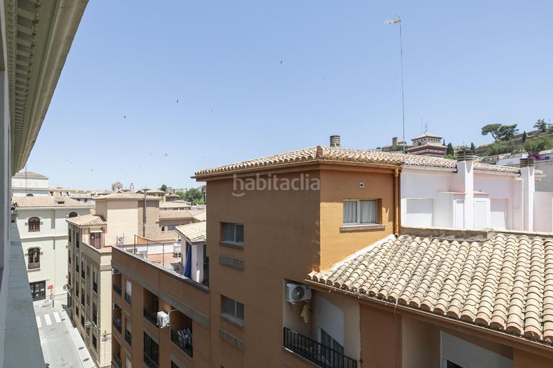 Foto dc2c3065-4182-467e-819e-31e5d85ed670. Apartamento en calle gran vía de colón #46 4º 464 precioso apartamento reformado en gran vía, pleno centro en Granada