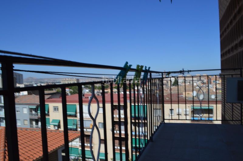 Foto a198b416-cf4d-468c-879d-bfb09ca52d8e. Rent flat in calle comarex 1 in Barrio de Zaidín Granada