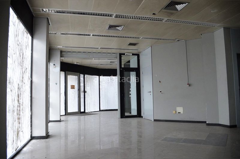 Foto 1b6a3a95-80fd-4767-9b5b-7aac6000f588. Lloguer local comercial a animas 4 a Albolote