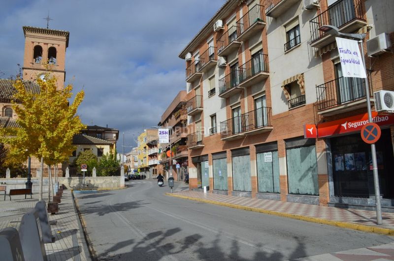 Foto 2d8843d7-1bd6-4eef-b5fd-fc00580040db. Lloguer local comercial a animas 4 a Albolote