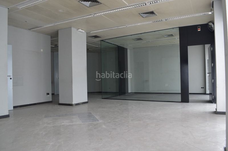 Foto 4cc1c072-ffdc-4a89-a3ac-f8440872df1e. Lloguer local comercial a animas 4 a Albolote