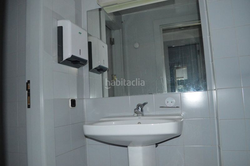 Foto a3eb81b4-950f-4b50-a0ab-26180b167672. Lloguer local comercial a animas 4 a Albolote