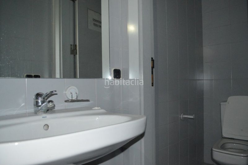 Foto e7e48e19-2965-4416-b573-783ce9b7a3bd. Lloguer local comercial a animas 4 a Albolote