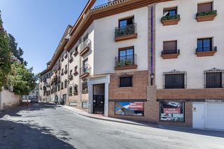 Flat en Calle norte 2. Descubre tu nuevo hogar en la zubia!