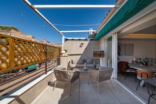 Àtic a Calle aben humeya 7. Impresionante vivienda de lujo con diseño moderno y comodidades