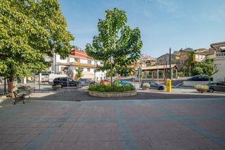 Local Comercial en Calle de Madrid 58