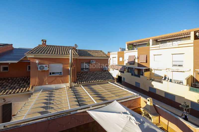 Foto cf37c6e6-f4cc-468d-b254-53b6cb6eeb0e. Casa adossada amb aparcament a Pulianas