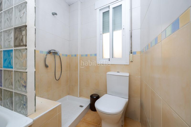 Foto dfa9879d-8b5c-4fd1-910a-35c03356054d. Casa adossada amb aparcament a Pulianas
