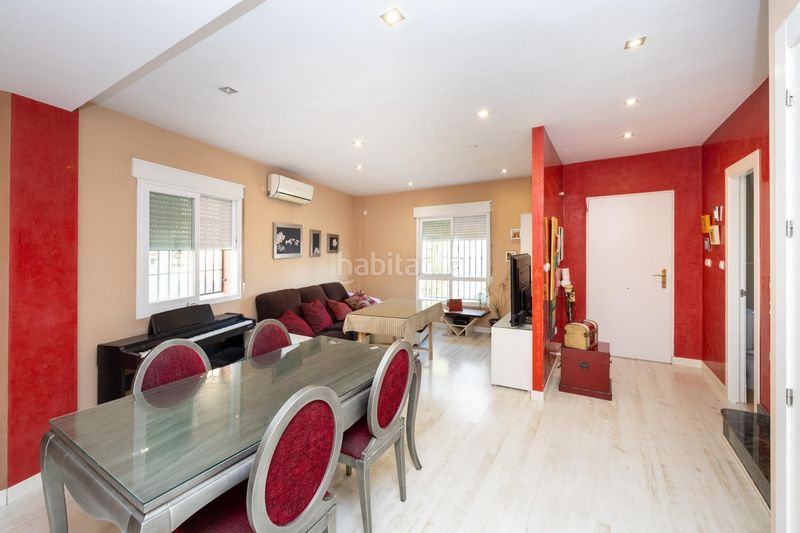 Foto fc49137d-2ebb-4d9b-8154-3be3ec26dd9a. Casa adossada amb aparcament a Pulianas