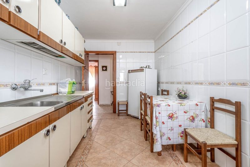 Foto b60e039b-5c5a-47af-984e-9b0141ad8df4. Casa a Jayena
