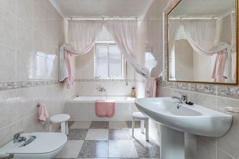Foto d958f129-e08e-47fa-ab79-05d0608194ea. Casa a Jayena