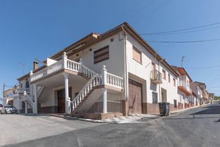 House  Avenida mediterraneo 32. Casa en venta en jayena