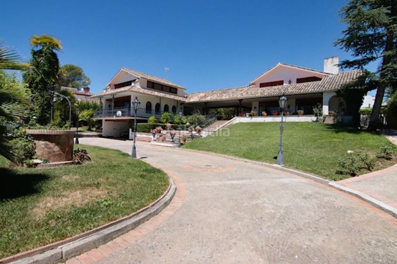 Foto 4ef85b6e-2be4-4a50-960b-207787c9c344. Casa en Albolote