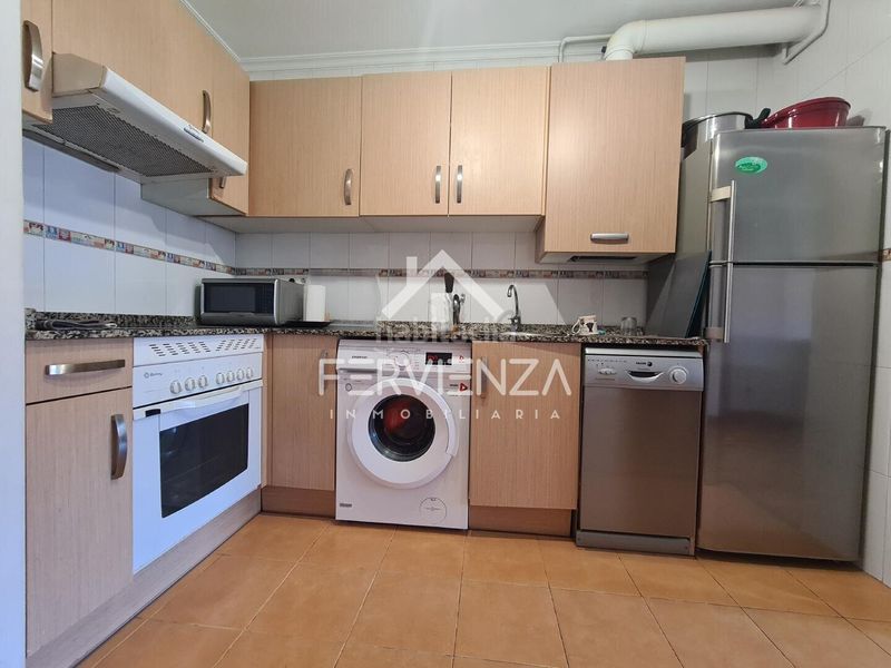 Foto f142863e-7d00-4401-899d-905f6bd50ab3. Piso en Argañosa Oviedo