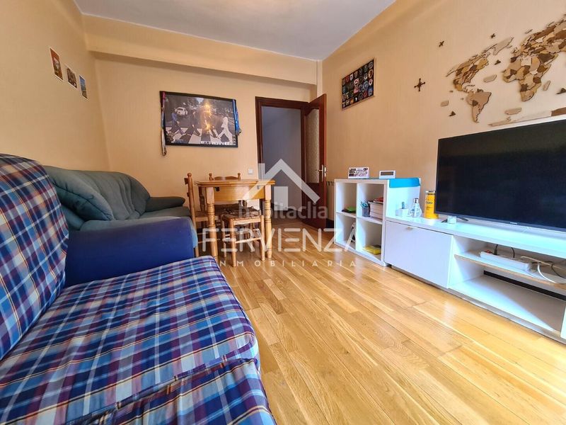 Foto 9773dcd4-3b04-46d4-812b-562bdee3d144. Pis a El Cristo Oviedo