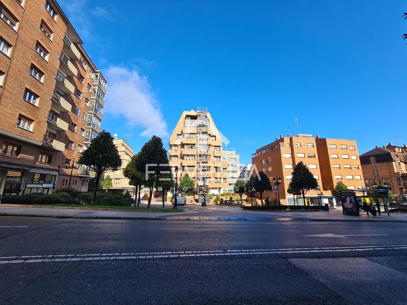 Foto b4ffdb88-8db3-44c9-9ef7-0fbd798f196a. Pis a El Cristo Oviedo