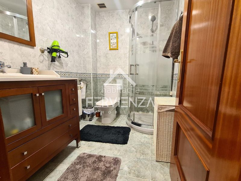 Foto 069c88ef-f804-43d0-a2fa-0a6a10984a83. Duplex in Lena