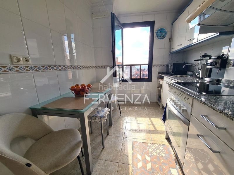 Foto 8d846771-0db4-479d-9ac2-b3d7fe3a2f05. Duplex in Lena