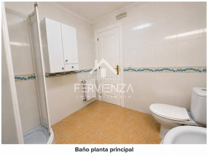 Foto 67fa77a5-b8be-426b-b5d4-9316661e86e4. Casa aparellada a Salinas Castrillón