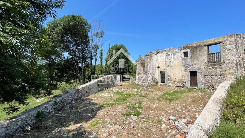 Foto ec129bbb-0ae4-49bd-b40e-f9bc0d8a83c0. Casa en Posada-Barro Llanes