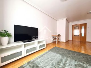 Flat in Ventanielles