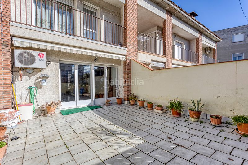 Foto 75709d28-13a4-40f2-a564-b57641a6a39f. Casa adossada amb xemeneia calefacció aparcament a Vilanova del Camí
