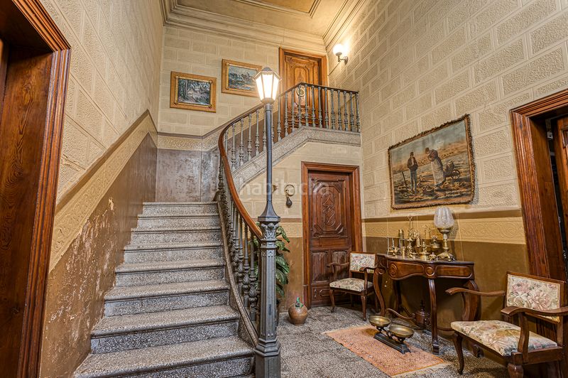 Foto 40f29968-e1a7-4fa1-af3e-da2c63f0cf7a. Maison avec cheminée chauffage dans Centre Igualada