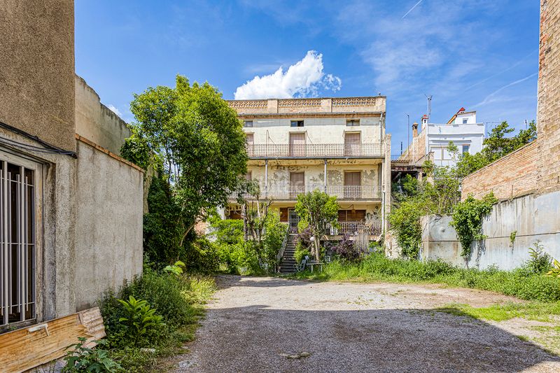 Foto 41120482-e3f2-4316-811f-33881759c5fb. Maison avec cheminée chauffage dans Centre Igualada