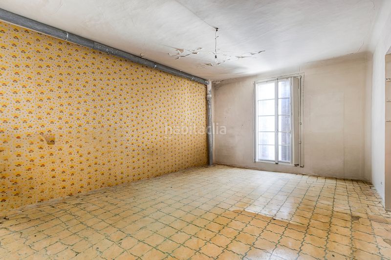 Foto c6234ca4-52d4-44e2-a2e0-af9fa7b2cd35. Maison avec cheminée chauffage dans Centre Igualada