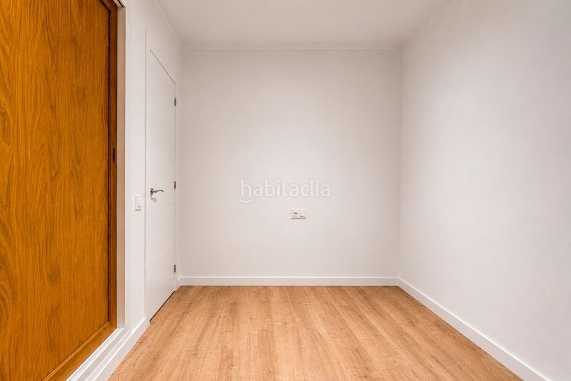 Foto 9e62fa03-e257-4cb7-b3b7-ad78c2cdd55a. Casa amb calefacció aparcament a Poble Sec Igualada