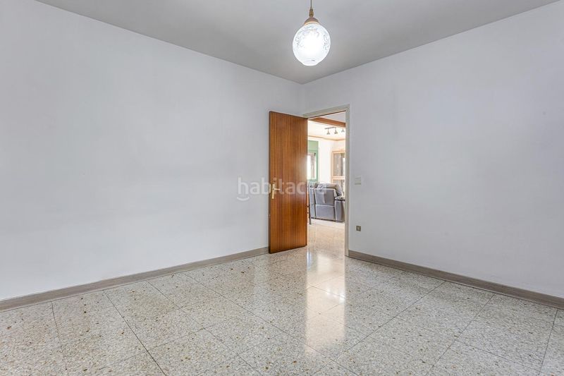 Foto 5f6154a1-7ad4-4158-8b46-2b9f7b8cf99d. Casa chalet adosat a en Llevant Igualada