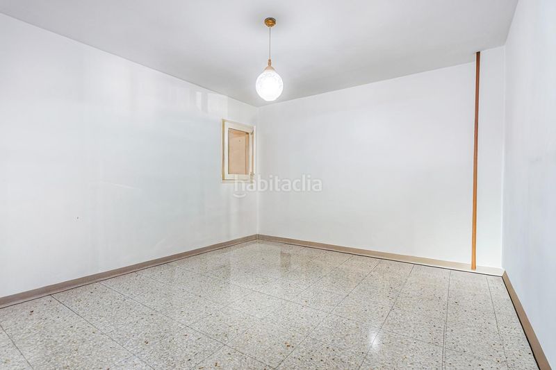Foto 6b2a6fe3-e1ca-4b2f-8939-ada86113fefc. Casa chalet adosat a en Llevant Igualada